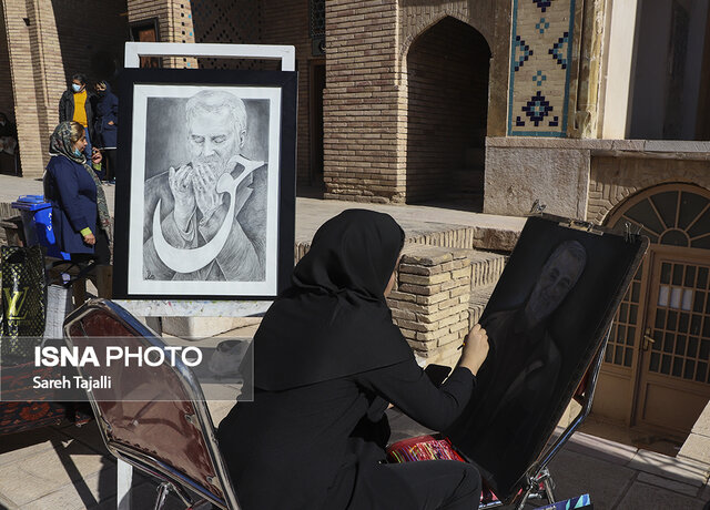 تولید صنایع دستی با عنوان تمثال شهید حاج قاسم سلیمانی