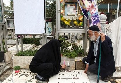 در پیک قبلی کرونا حدود 50  نفر از والدین شهدای رفسنجان را از دست دادیم