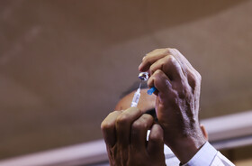 بررسی عوارض ۴ واکسن کرونای تزریق شده در ایران / عدم گزارش مرگ و ثبت ۲ عارضه جدی