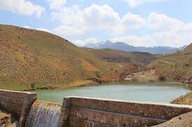 پروژه های آبخیزداری نقش مهمی در کمک به کشاورزان جنوب کرمان دارند