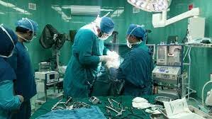 عمل پیوند دست مرد 36 ساله در رفسنجان با موفقیت انجام شد