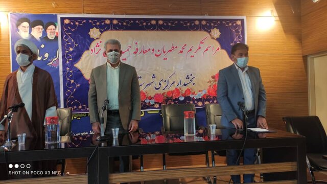 بخشدار جدید بم معارفه شد/ فرماندار: لزوم جدیت مسئولان برای استفاده از ظرفیت های شهرستان