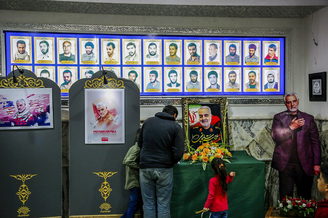 نمایشگاه روایت حبیب - بیت الزهرای شهر کرمان