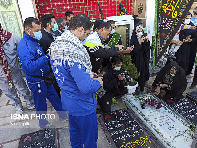 دوچرخه سواران مازندرانی در جوار مزار سردار دل ها