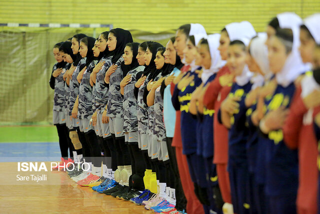 اختتامیه مسابقات لیگ دسته یک هندبال بانوان باشگاههای کشور در کرمان