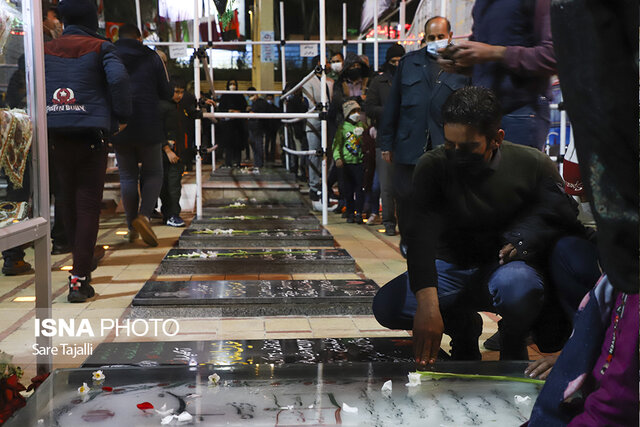 حال و هوای گلزار شهدای کرمان