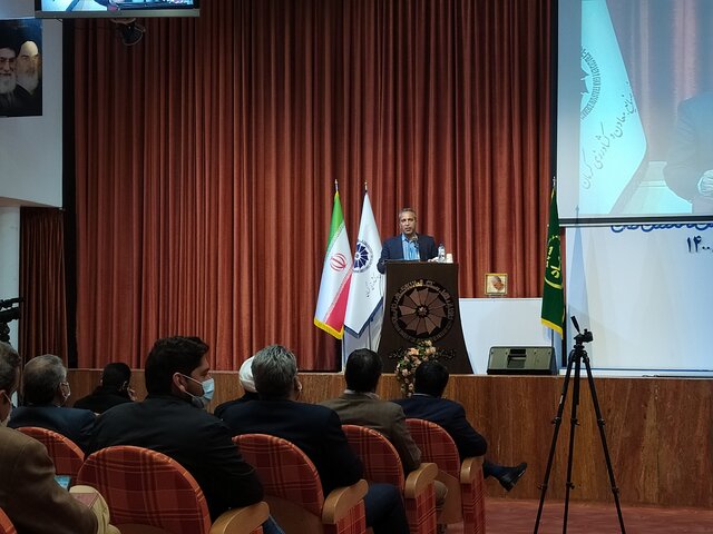 لازمه اصلی رویکرد جهادی تفویض اختیارات است