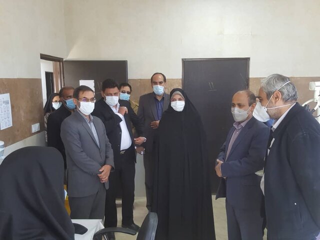 از طرفیت و توانمندی جوانان در همه زمینهها استفاده کنید