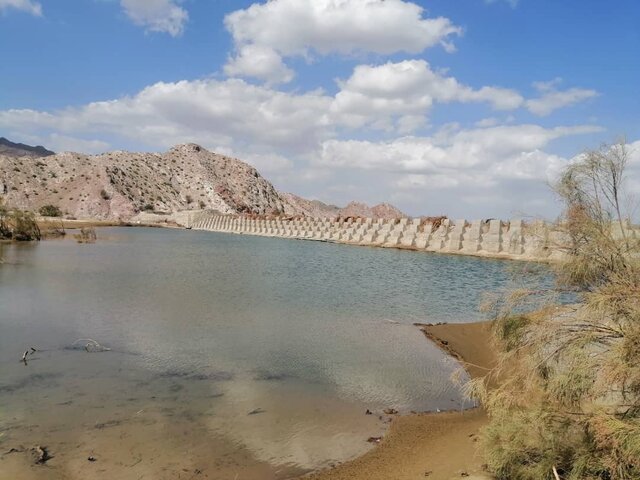 مصیبتهای بر زمین مانده سیل در منوجان کرمان 4