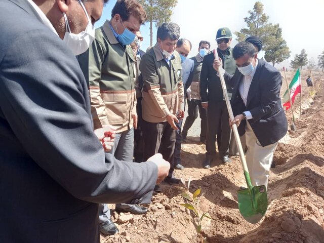 فرونشست زمین و سیلابهای مخرب به دلیل دستکاری غیرکارشناسی انسان در طبیعت است