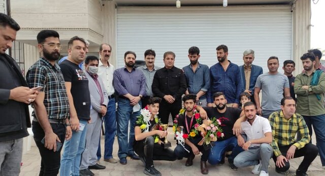 کیک بوکسینگ‌کاران نوجوان بمی در ترکیه افتخار آفریدند