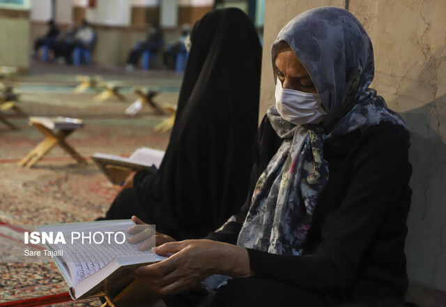 جزءخوانی قرآن کریم در حسینیه ثارالله کرمان