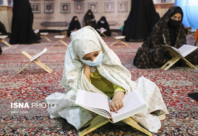 جزءخوانی قرآن کریم در حسینیه ثارالله کرمان