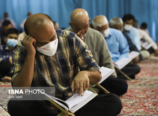 جزءخوانی قرآن کریم در حسینیه ثارالله کرمان