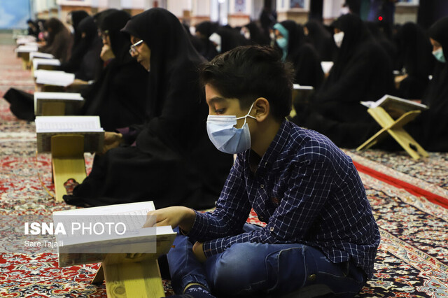 جزءخوانی قرآن کریم در حسینیه ثارالله کرمان