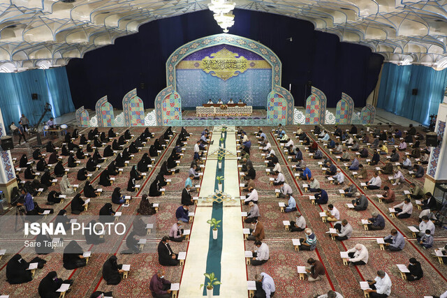 جزءخوانی قرآن کریم در حسینیه ثارالله کرمان