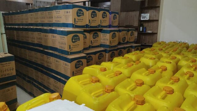 عکس تزیینی است. انبار احتکار روغن خوراکی در کرمان لو رفت