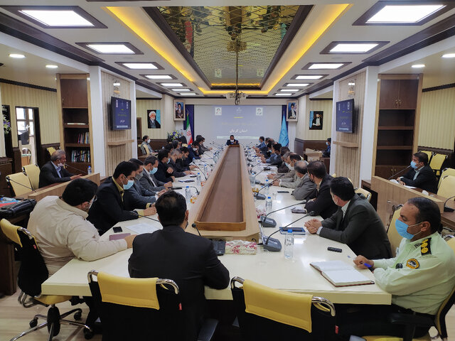 مدیرانی که دل شیرندارند، نمی‌توانند جلوی فساد بایستند