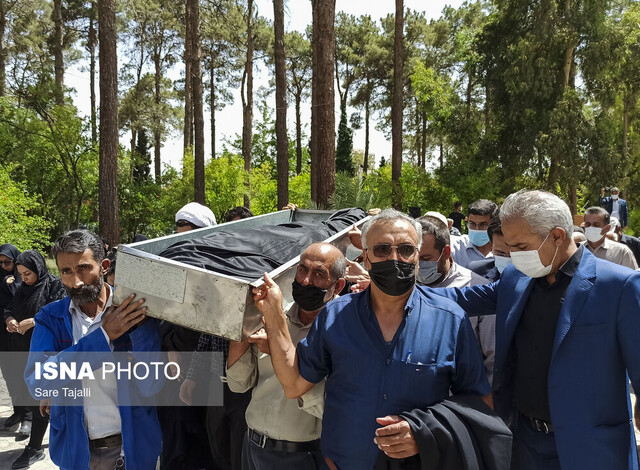 مراسم تشییع استاد اکبر صوتی-کرمان