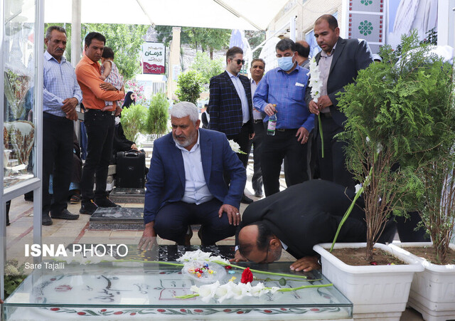 حضور معاون فرهنگی جهاد دانشگاهی کشوربر مزار سردار دلها