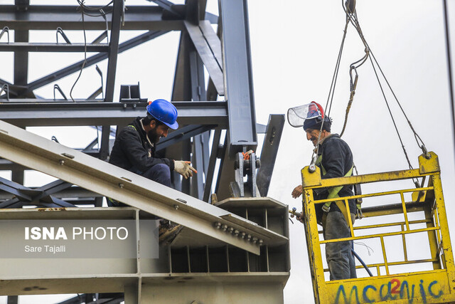 عکس: آرشیو خروج ۶۸ واحد تولیدی استان قزوین از تملک بانکها