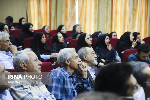 تصاویری از برگزاری مجمع سالیانه نظام مهندسی معدن استان کرمان