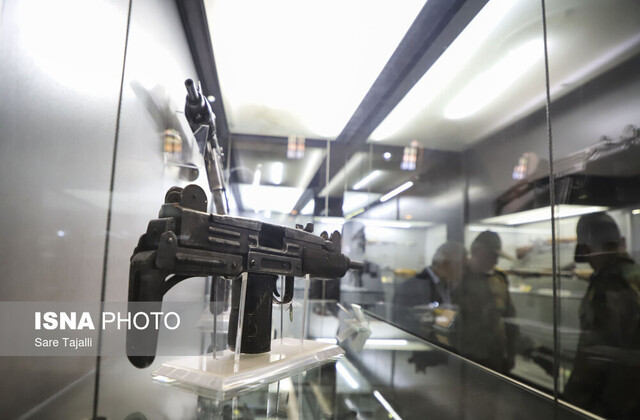 آئین اهداء گلولههای سنگی توپهای تاریخی-کرمان