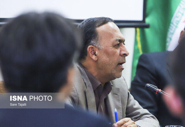 نشست بررسی جایگاه نظام علم و فناوری در تحقق برنامه‌های توسعه کشور-کرمان