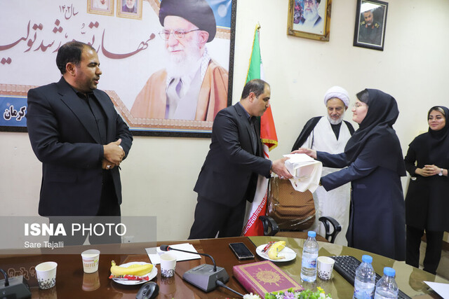 مراسم تجلیل از مدرسان دوره‌های آموزشی جهاددانشگاهی