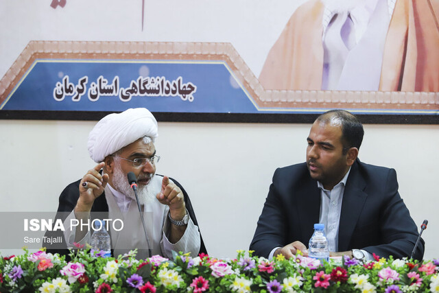 بازدید ازجهاد دانشگاهی و ایسنا به مناسبت سالگرد تاسیس جهاد دانشگاهی و روز خبرنگار-کرمان