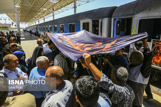 انتشار/قطار زائرین اربعین از کرمان به خرمشهر‎