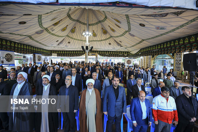 تجدید میثاق مسئولان با شهدا به مناسبت هفته دولت‎-کرمان