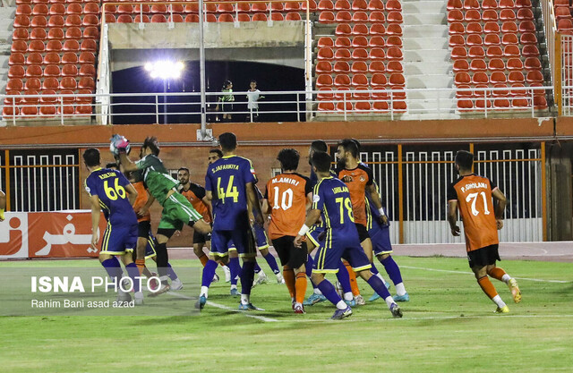 هفته دوم لیگ دسته یک فوتبال؛ صنعت مس کرمان - نفت و گاز گچساران