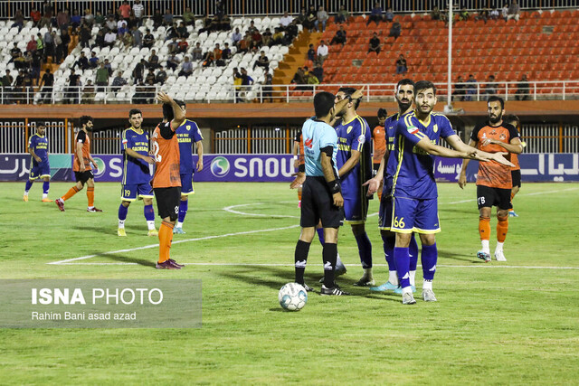 هفته دوم لیگ دسته یک فوتبال؛ صنعت مس کرمان - نفت و گاز گچساران