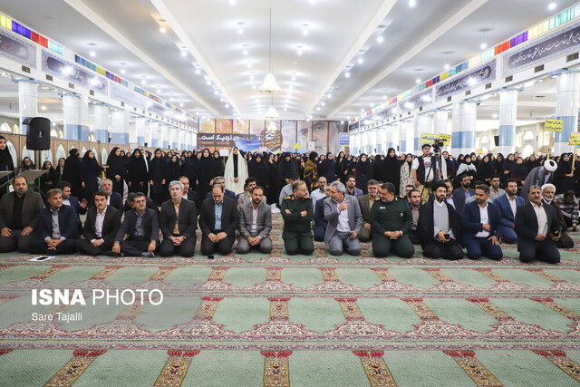 اجتماع بزرگ دانش آموزی "دختران کرمانی در ملک سلیمانی"