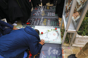 حال و هوای گلزار شهدا یک روز بعد حادثه تروریستی کرمان