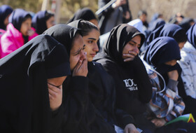 مراسم یادبود شهدای دانش آموزحادثه تروریستی کرمان  (شهیدرفیقم)