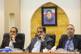نشست خبری استاندار کرمان به مناسبت فرا رسیدن دهه فجر انقلاب اسلامی