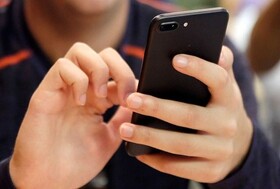 والدین بر حضور دانش‌آموزان در فضای مجازی نظارت کنند