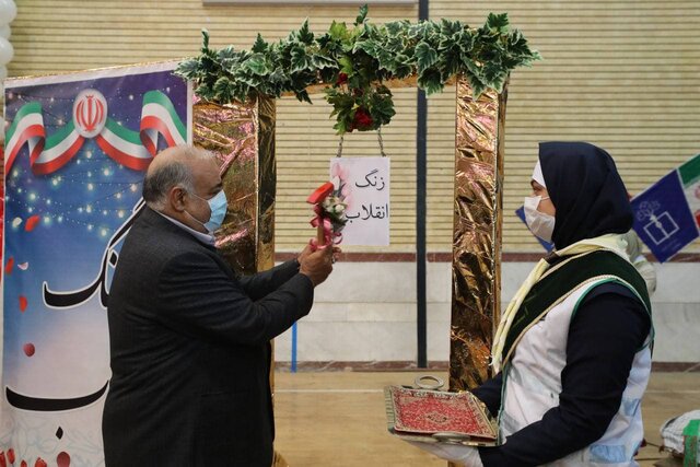 زنگ انقلاب در مدارس کرمانشاه نواخته شد