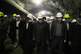 تونل "سیاه طاهر" سبب رونق مبادلات تجاری مرز شیخ صله می‌شود