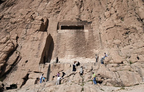  راه دسترسی به "دکان داوود" ایجاد شد

