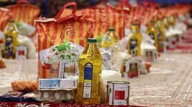 توزیع ۸۰۰ بسته معیشتی بین مددجویان کرمانشاهی 
