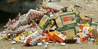  امحاء بیش از ۳۶ تن مواد غذایی و آشامیدنی فاسد در کرمانشاه