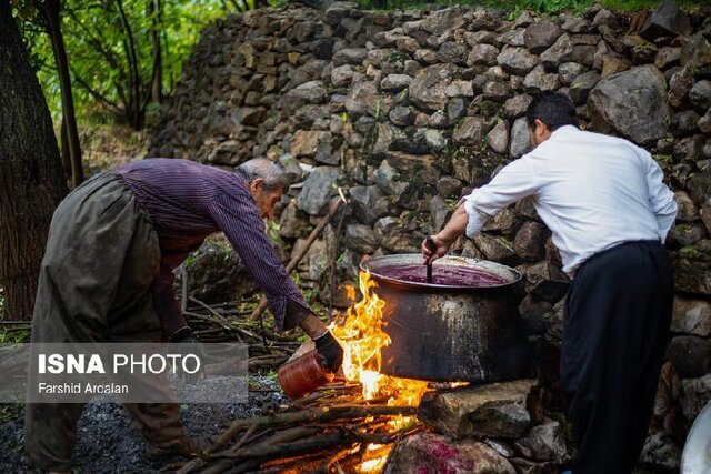 عطر "رب انار" در کوچه‌باغ‌های پاوه پیچید