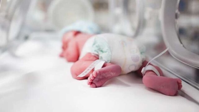 چه عواملی موجب "زایمان زودرس" میشود؟