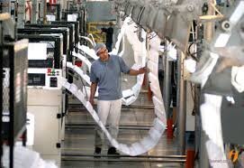 عراقیها واحد تولید ظروف یکبار مصرف در کرمانشاه احداث میکنند