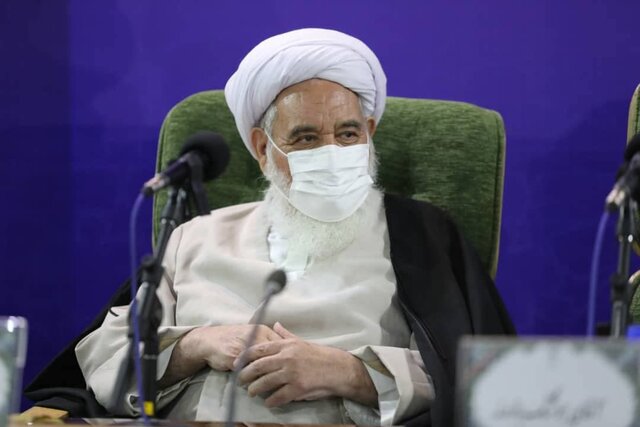 همه باید برای خدمت به مردم پای کار باشیم همه باید برای خدمت به مردم پای کار باشیم