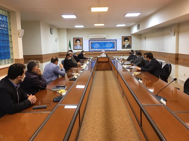 شورا و شهرداری کرمانشاه "اختلاف و حاشیه" را کنار بگذارند/ بر اولویتهای شهر تمرکز کنید