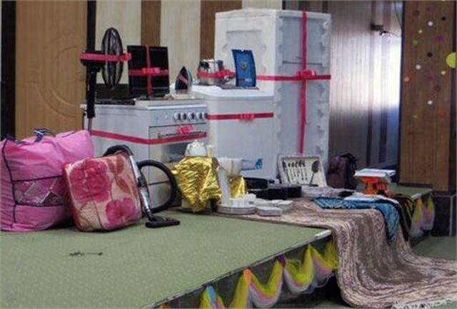 عکس تزیینی است ۴۰۰ جهیزیه به "نوعروسان" تحت حمایت کمیته امداد کرمانشاه اهدا شد